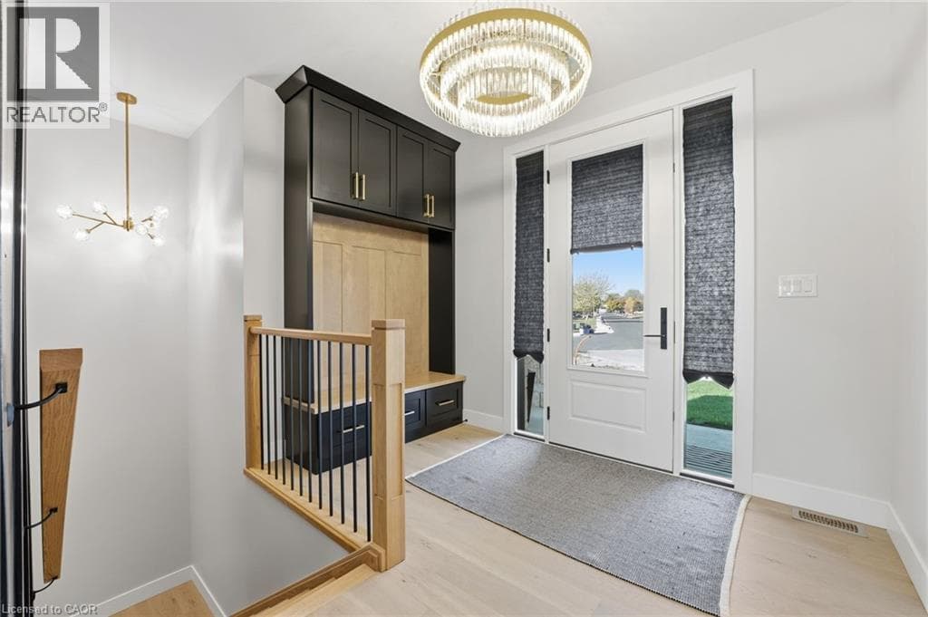 48 REBECCA Drive photo 3