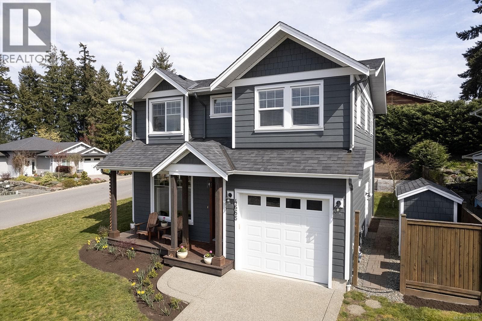 2 bed 3 bath single family at 4665 Mallard Way — $819,000