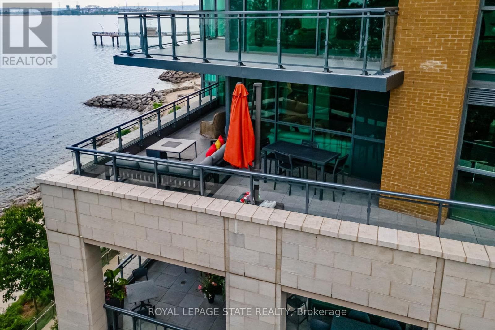 3 bed 3 bath single family at 308 - 2060 LAKESHORE ROAD — $3,299,000