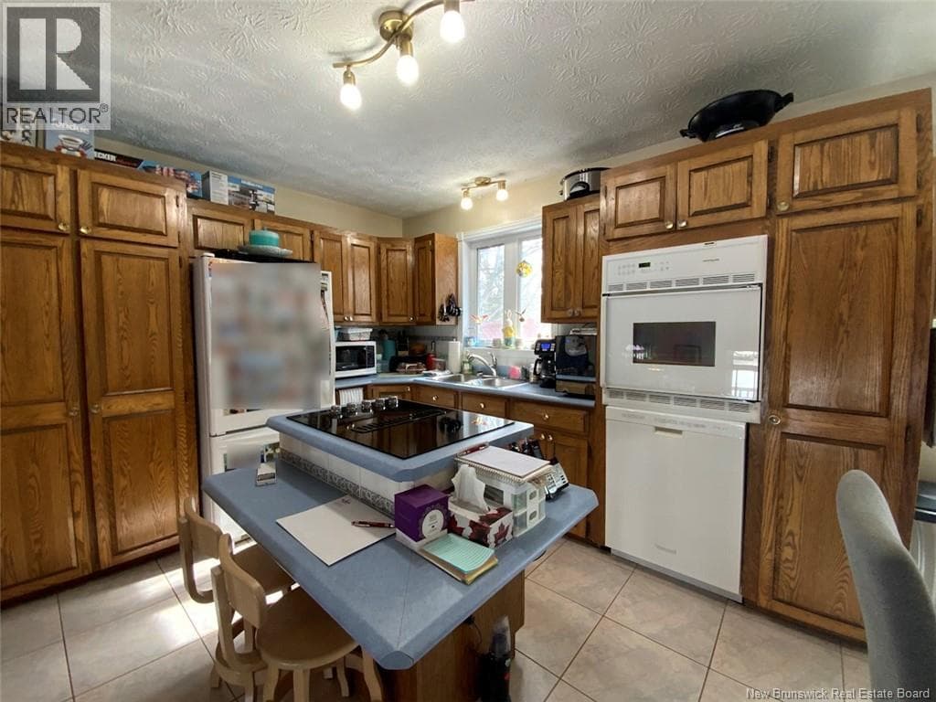 19 Belisle Avenue photo 4
