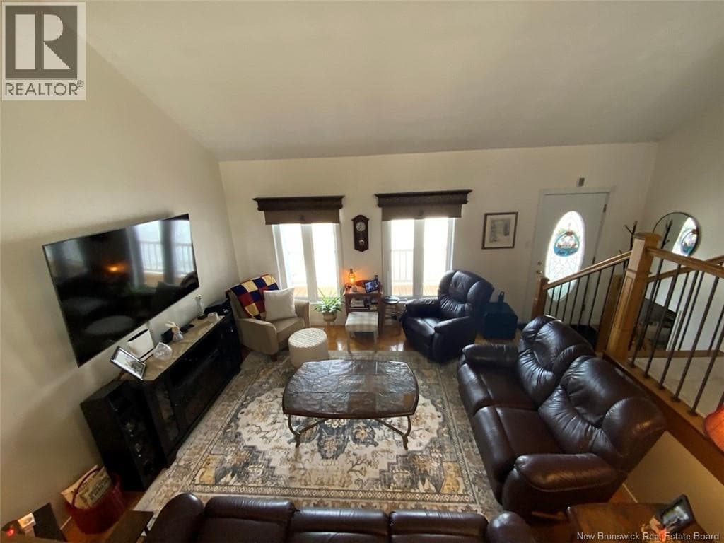 19 Belisle Avenue photo 3