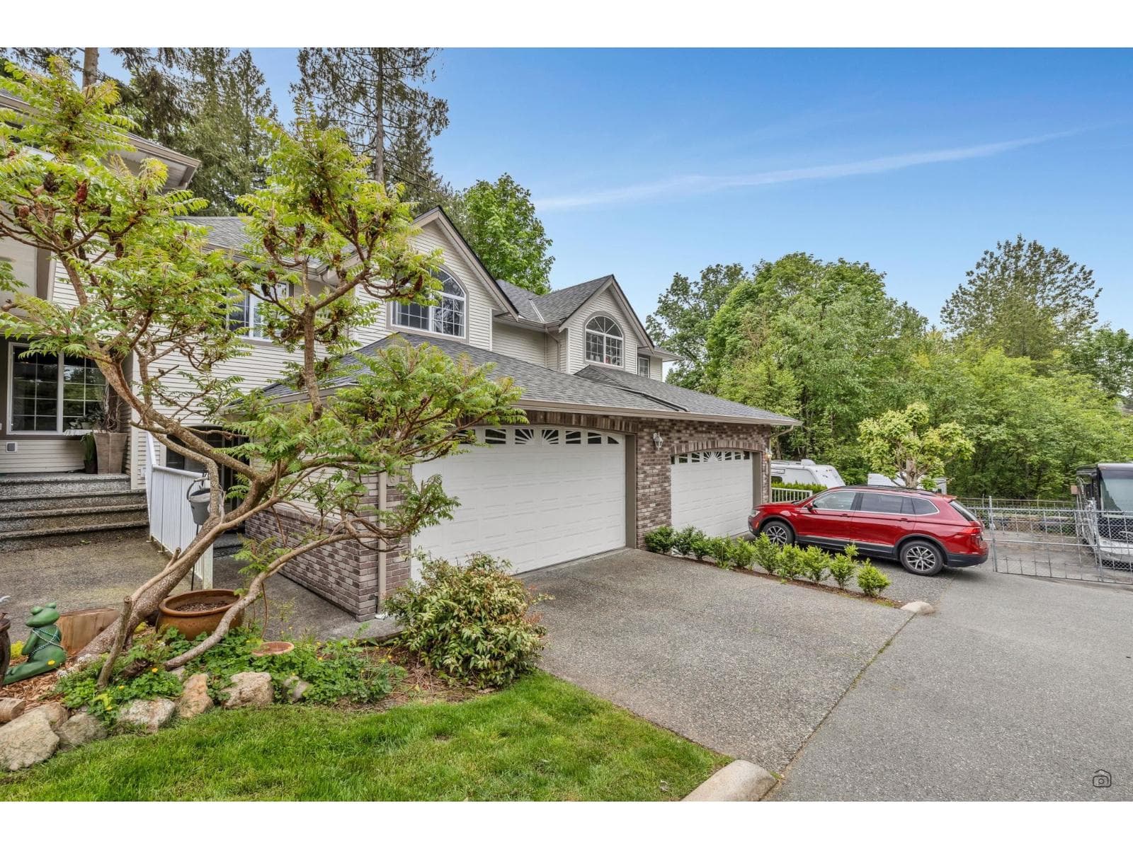 76 32777 CHILCOTIN DRIVE photo 3