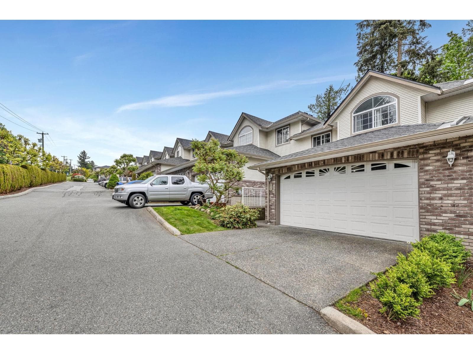 76 32777 CHILCOTIN DRIVE photo 4