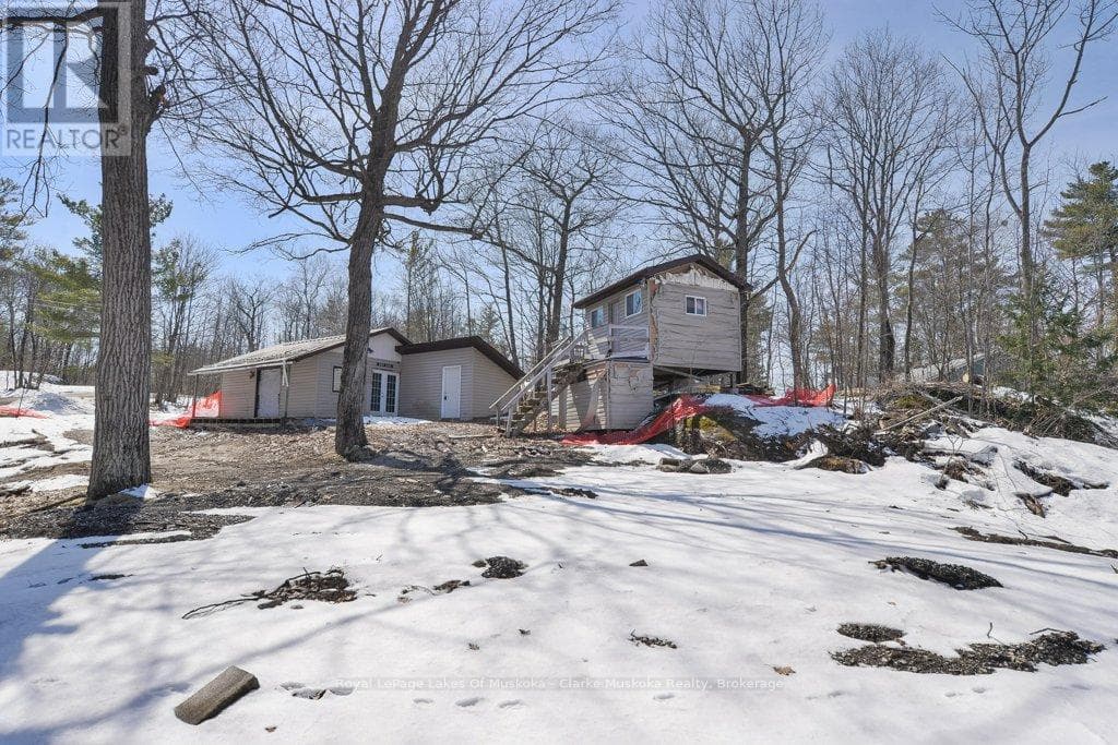 482 KINGS FARM ROAD photo 3