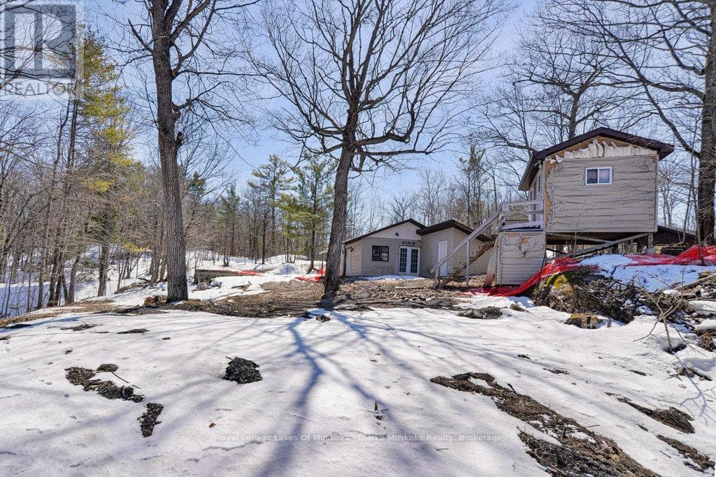 482 KINGS FARM ROAD photo 4