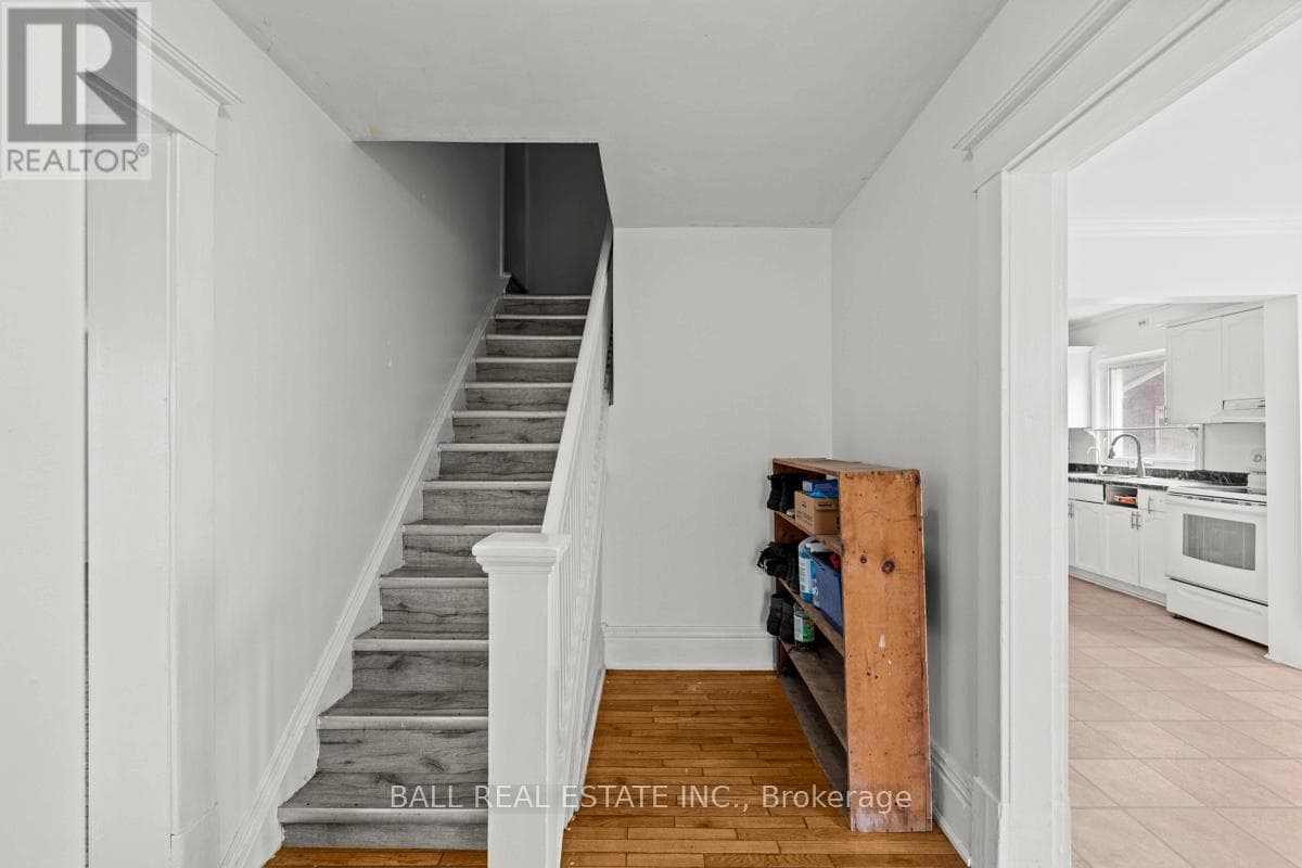 2157 KEENE ROAD photo 5