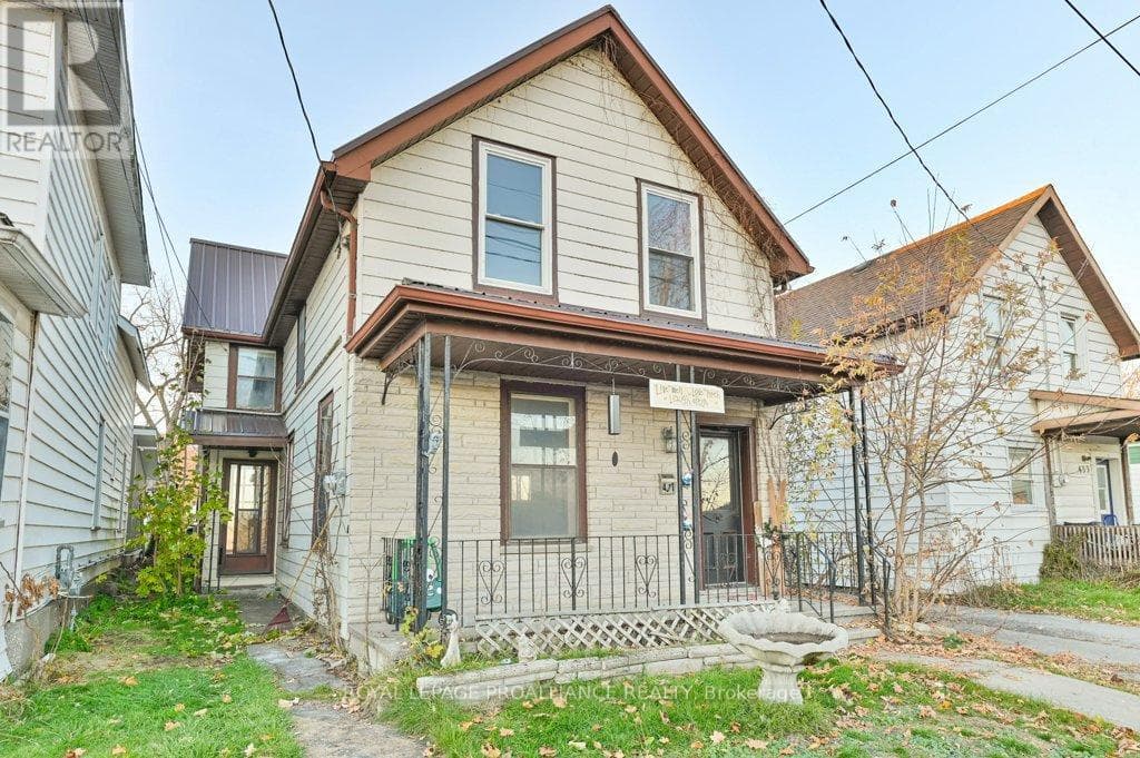 431 MAIN STREET photo 4
