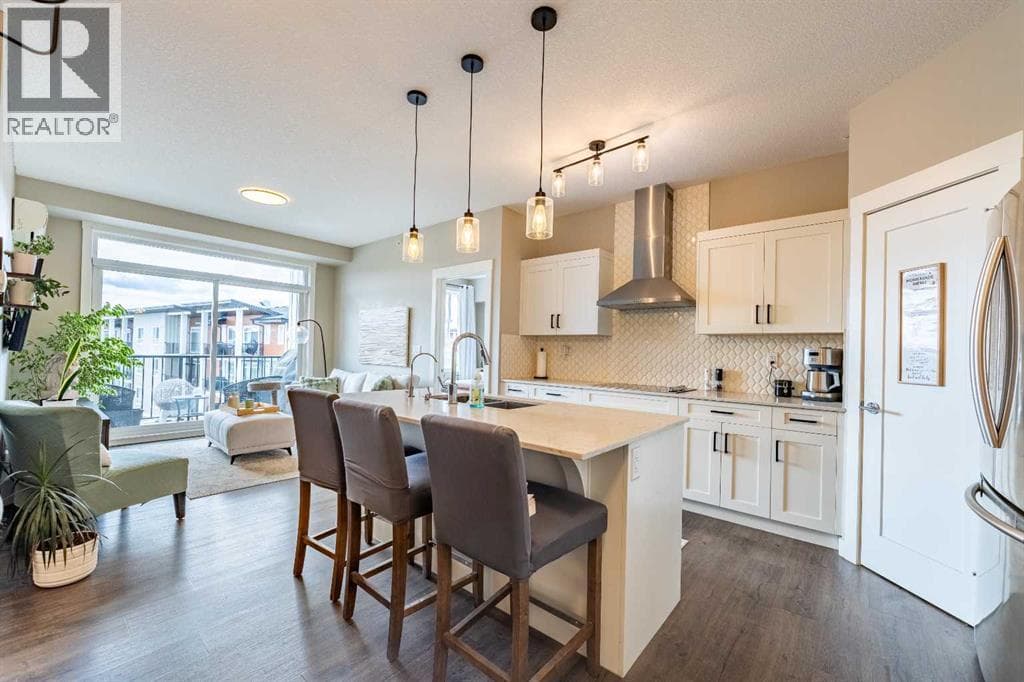 2 bed 2 bath single family at 412, 10 Walgrove Walk SE — $350,000