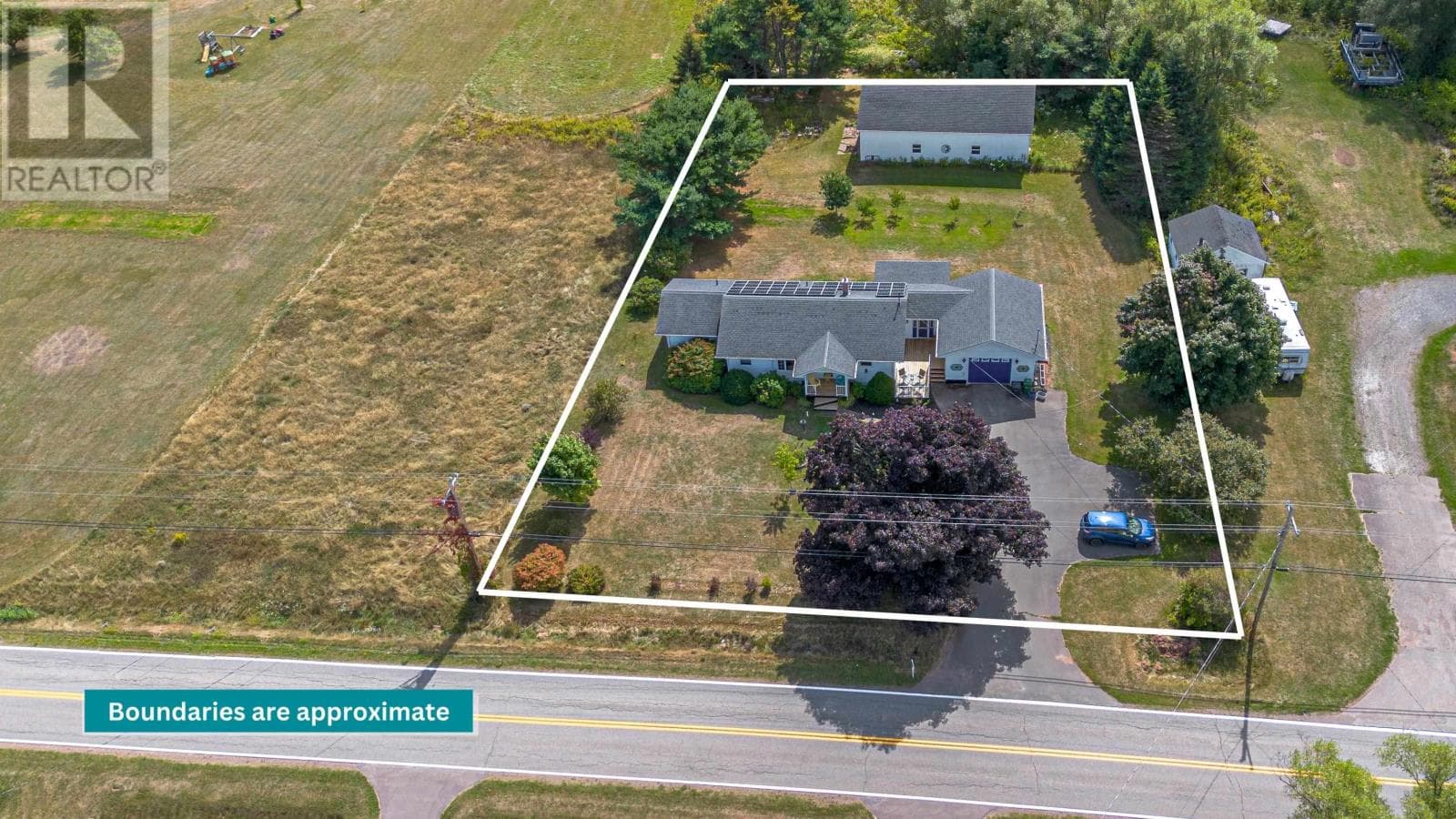 1858 CAPE BEAR Road photo 5