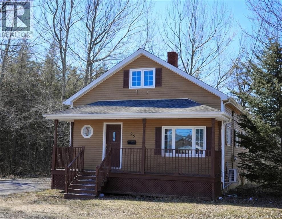 3 bed 2 bath single family at 25 Lorette — $269,900