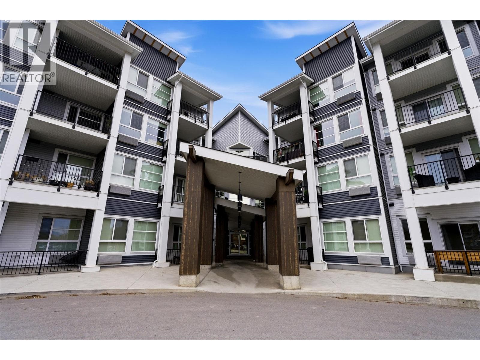 1 bed 1 bath single family at 1880 HUGH ALLAN Drive Unit# 114 — $299,000