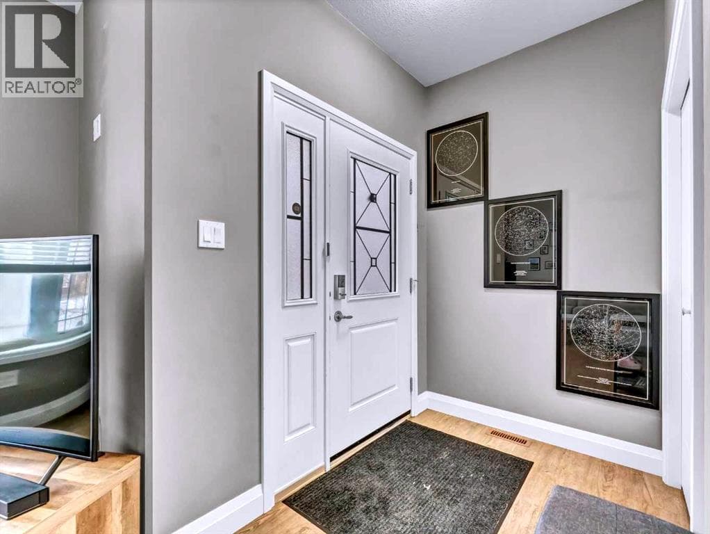 41 Somerside Gate SE photo 4