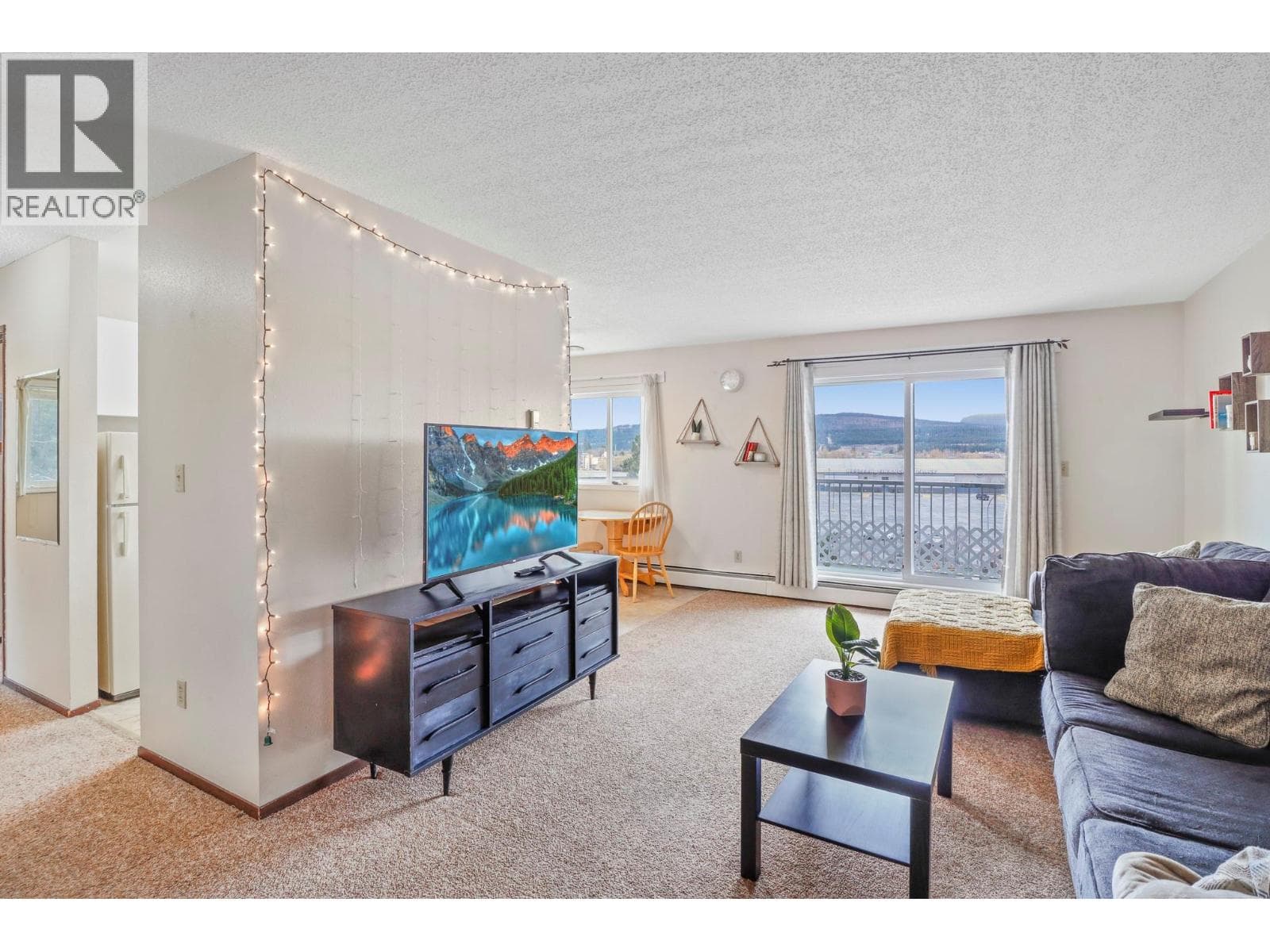 2015 2 Street N Unit# 1416 photo 5
