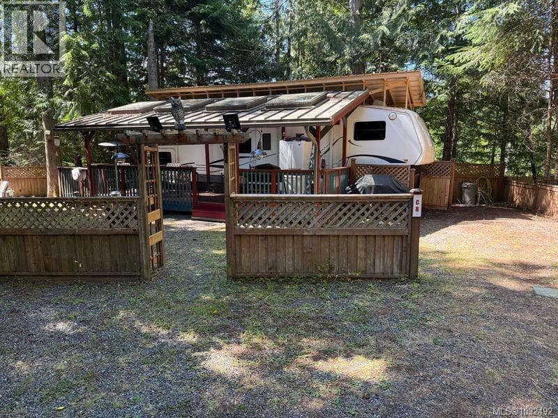 1 bed 1 bath single family at C8 2650 Turnbull Rd — $149,900