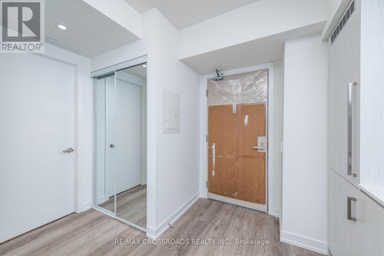 2507 - 55 COOPER STREET photo 4
