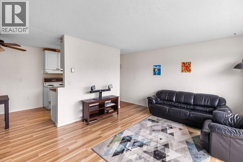 102 8040 RYAN ROAD photo 2