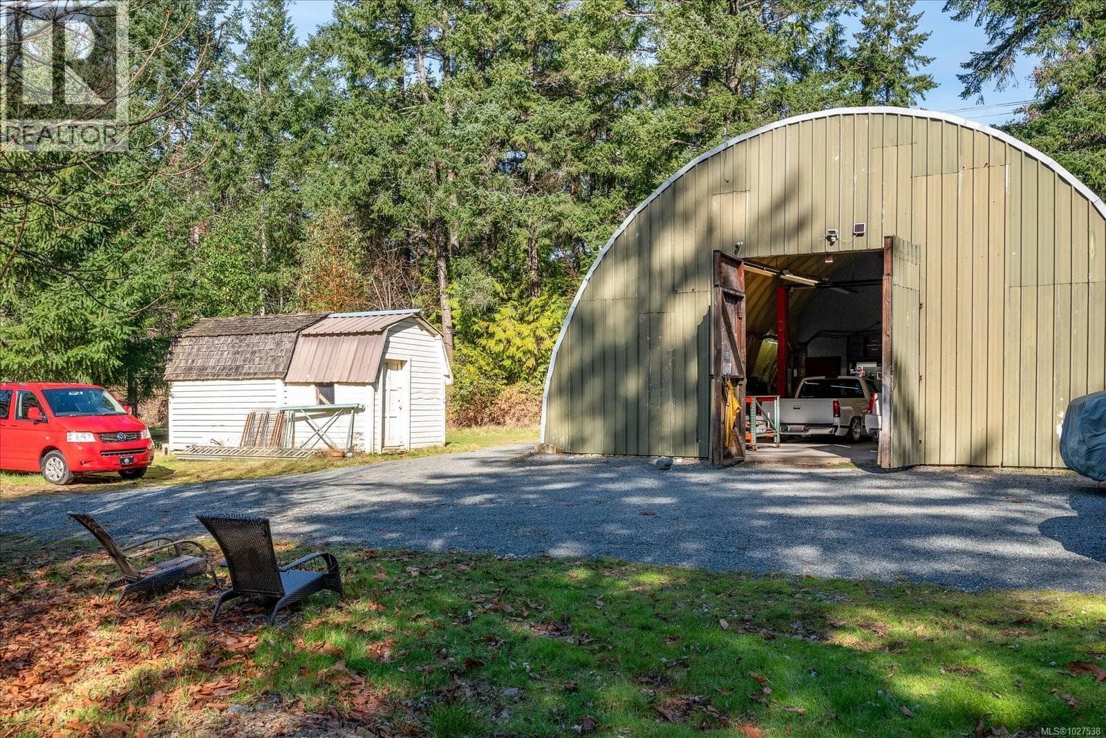 6580 Phantom Rd photo 4