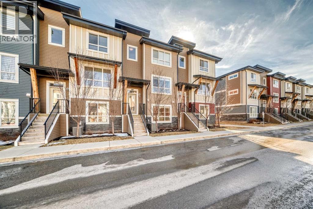 108 Walgrove Cove SE photo 2