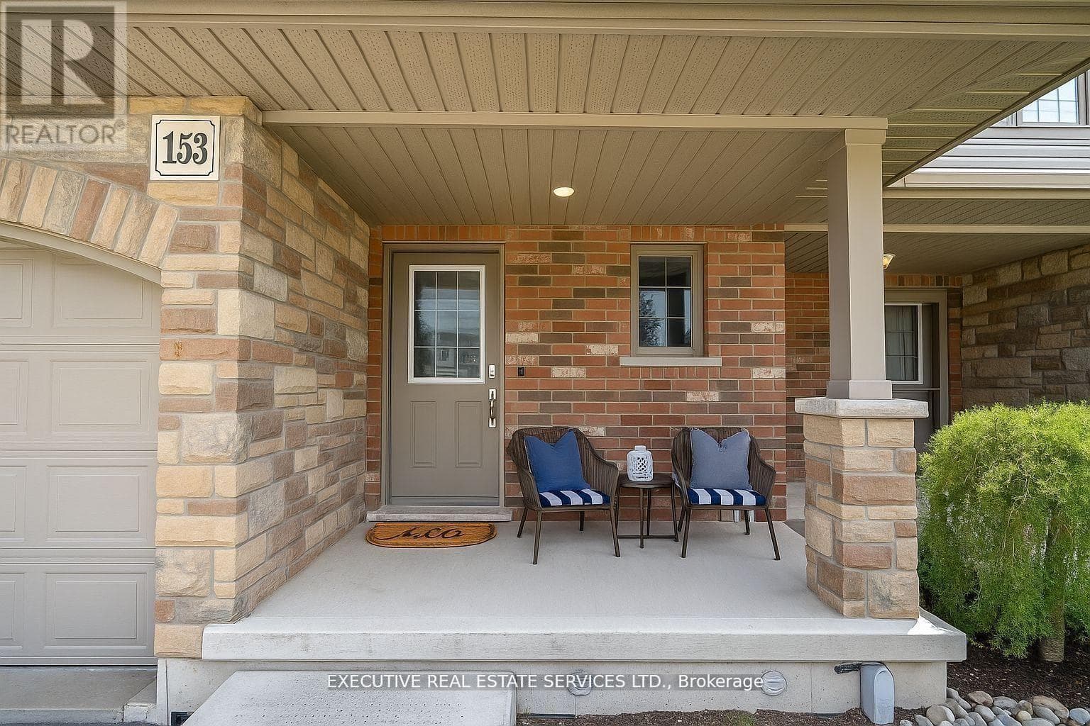 153 FAIRFIELD DRIVE photo 2