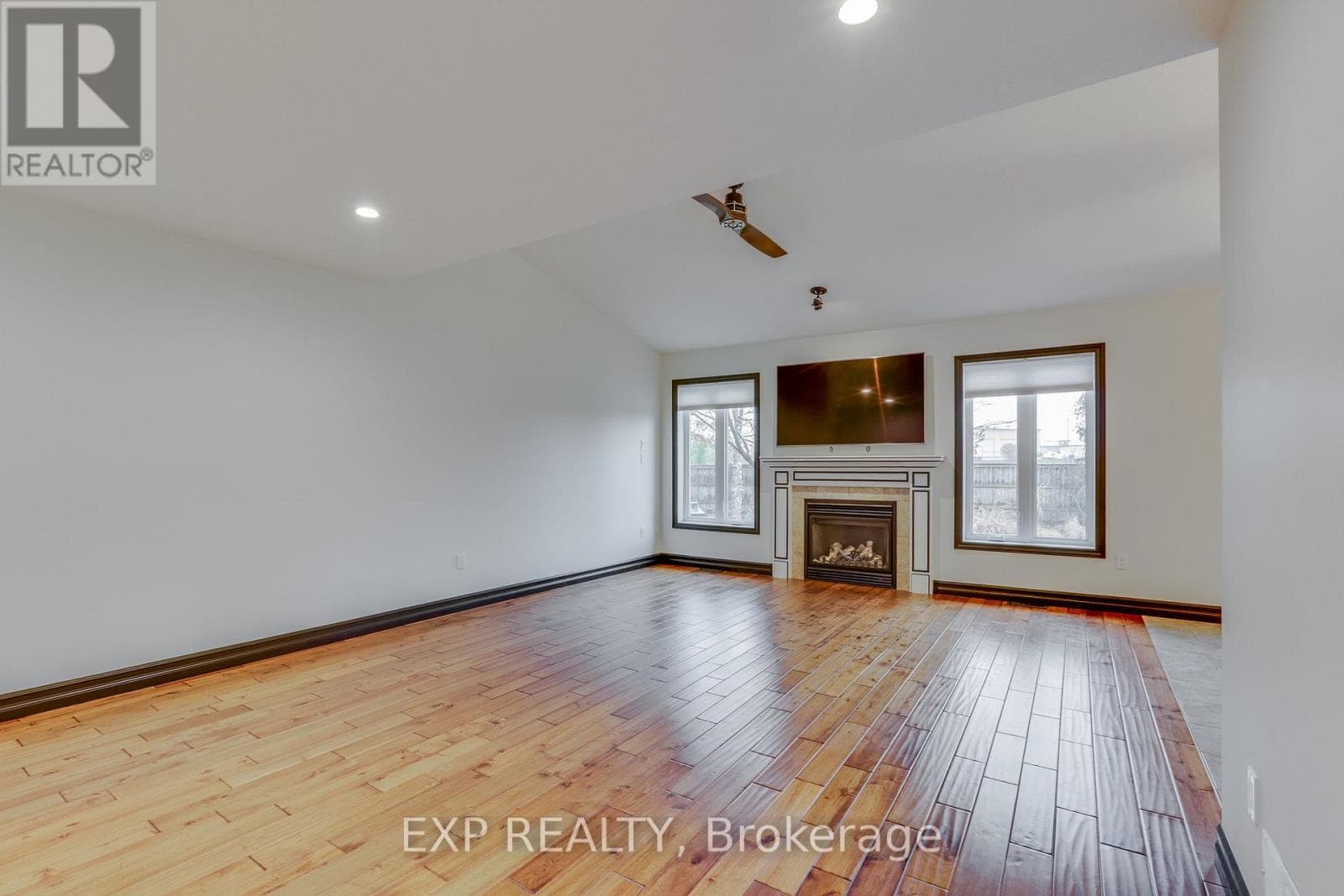 2701 BATEMAN TRAIL photo 3