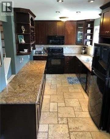 9105 96 Ave photo 3