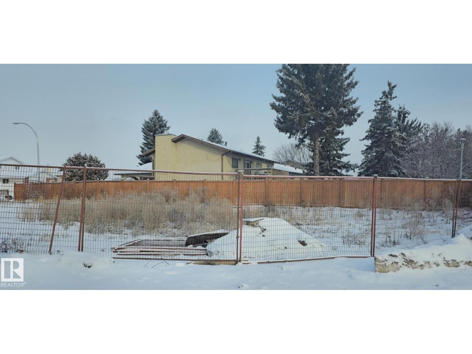 6004 19a AV NW NW photo 3