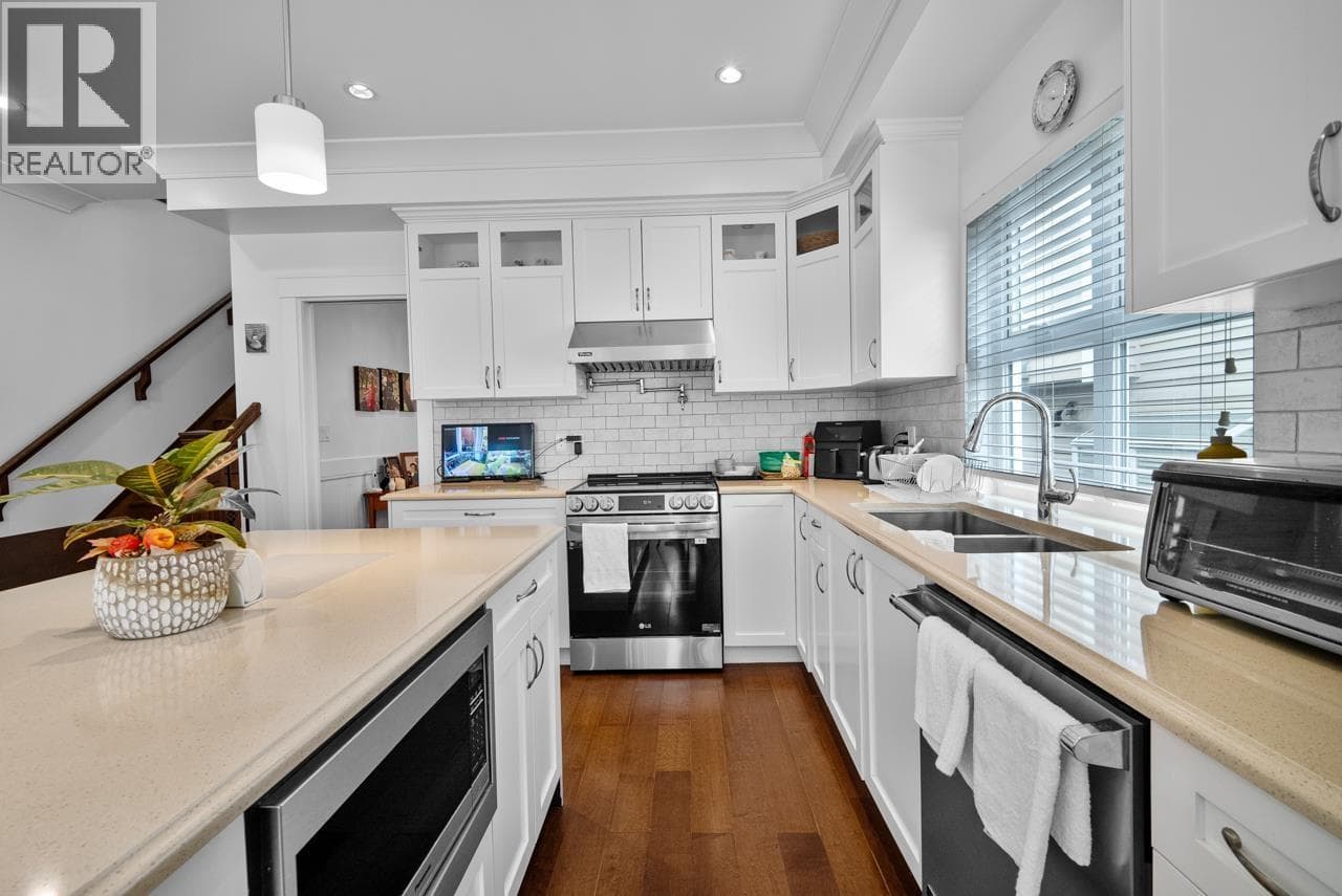 3 bed 3 bath single family at 3288 W 32ND AVENUE — $2,999,999