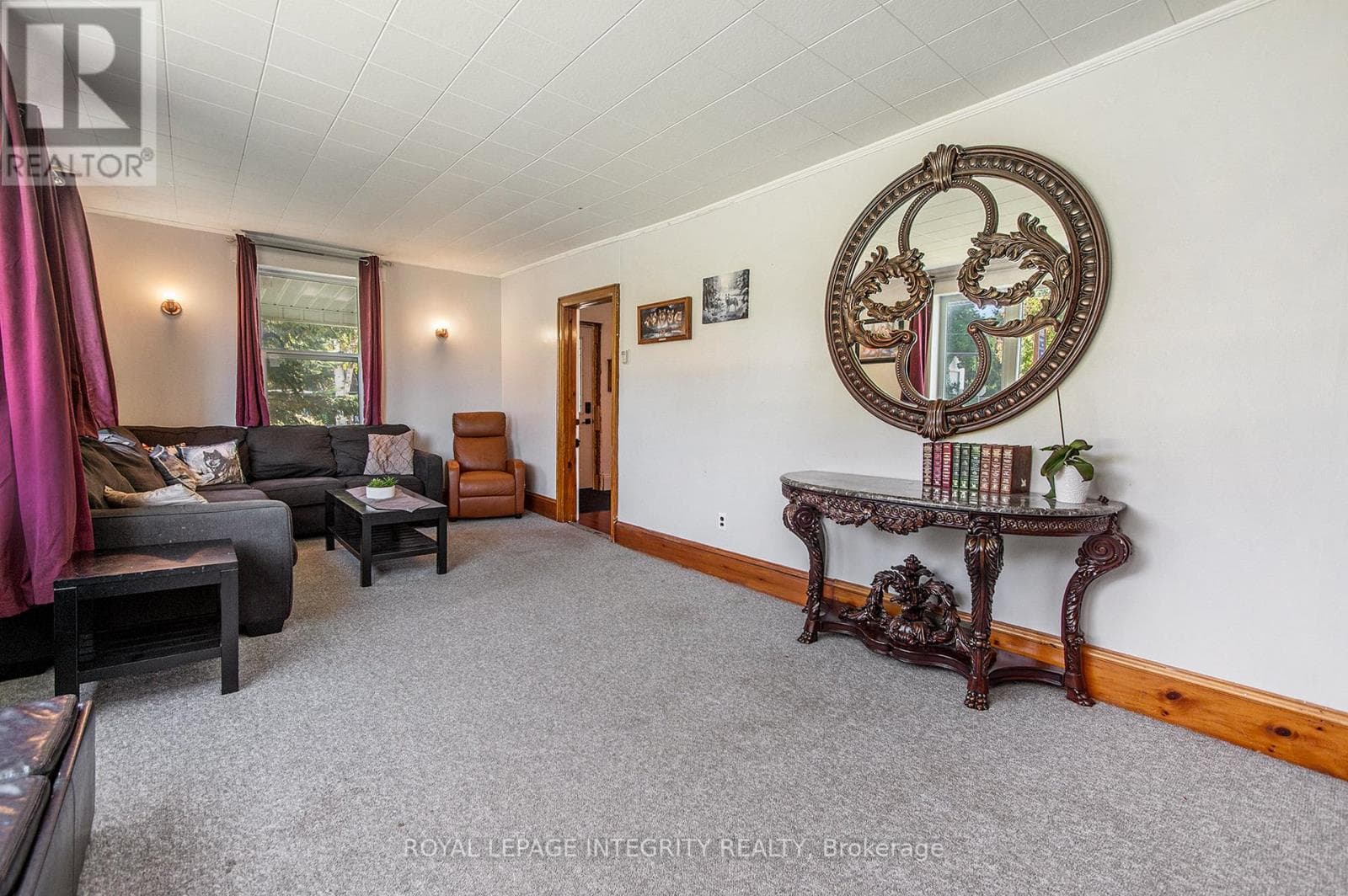 101 PAUL DRIVE photo 4