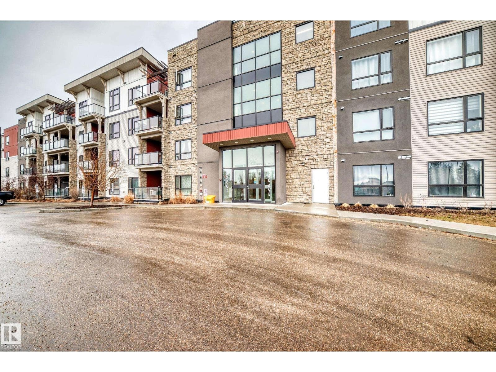 #221 12804 140 AV NW photo 2
