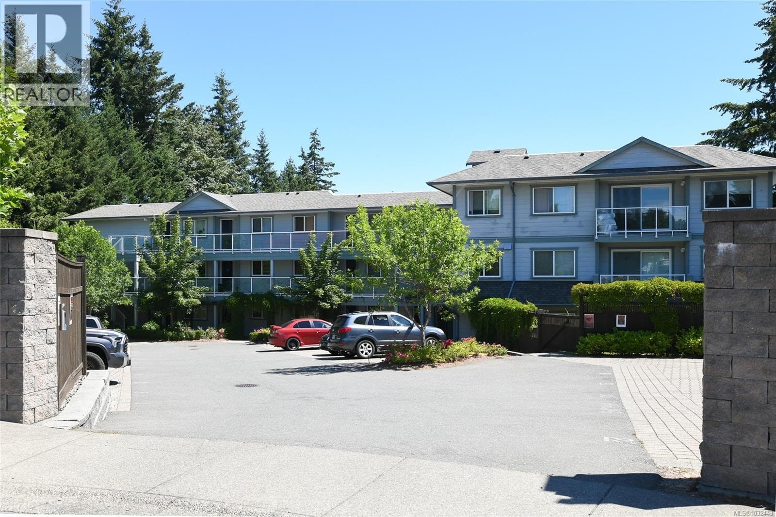 2 bed 1 bath single family at 302 840 Shamrock Pl — $389,000