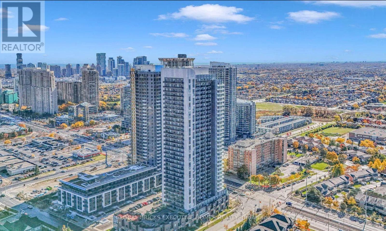 1106 - 8 NAHANI WAY photo 2