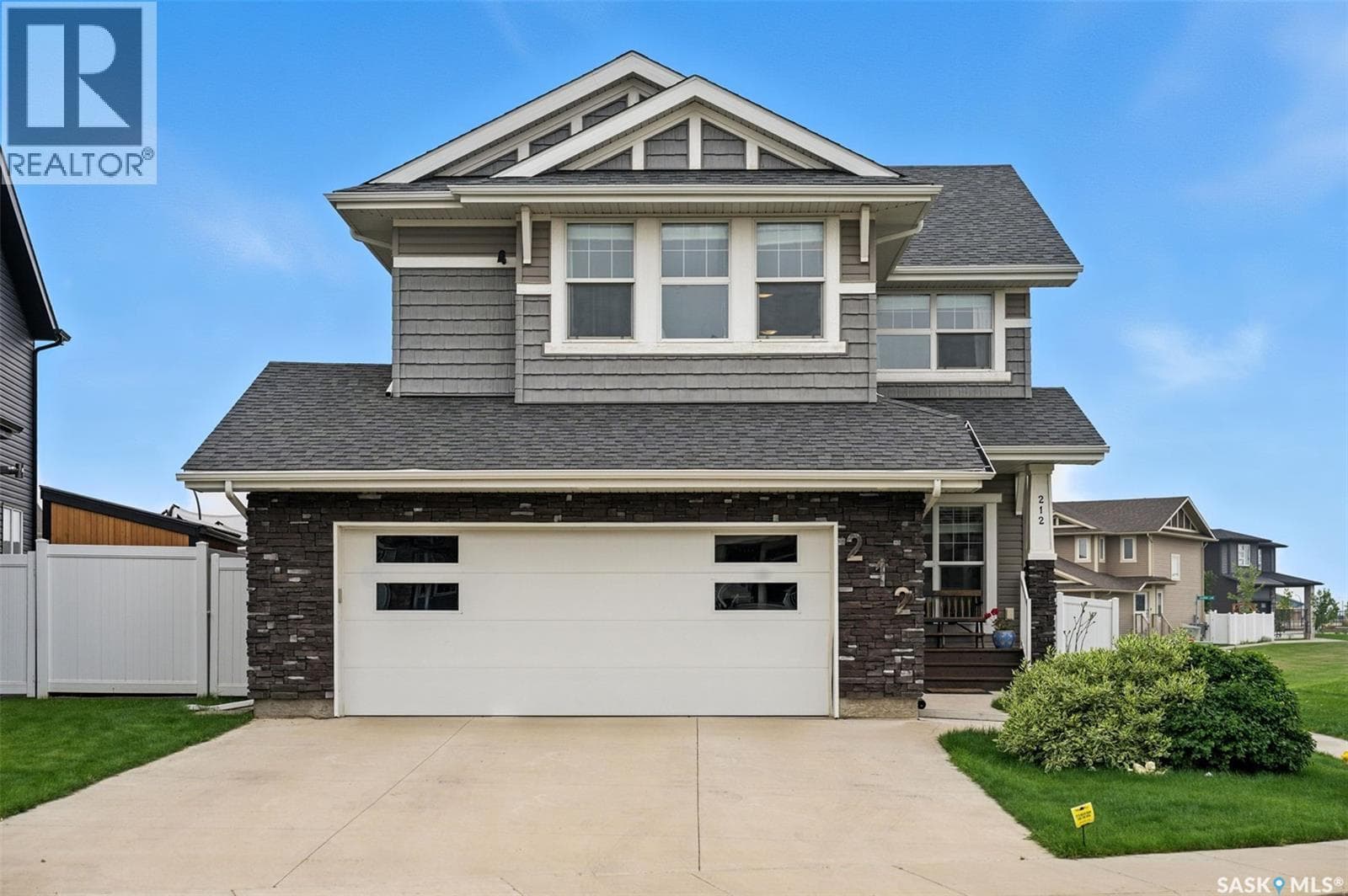 5 bed 4 bath single family at 212 Secord WAY — $699,900