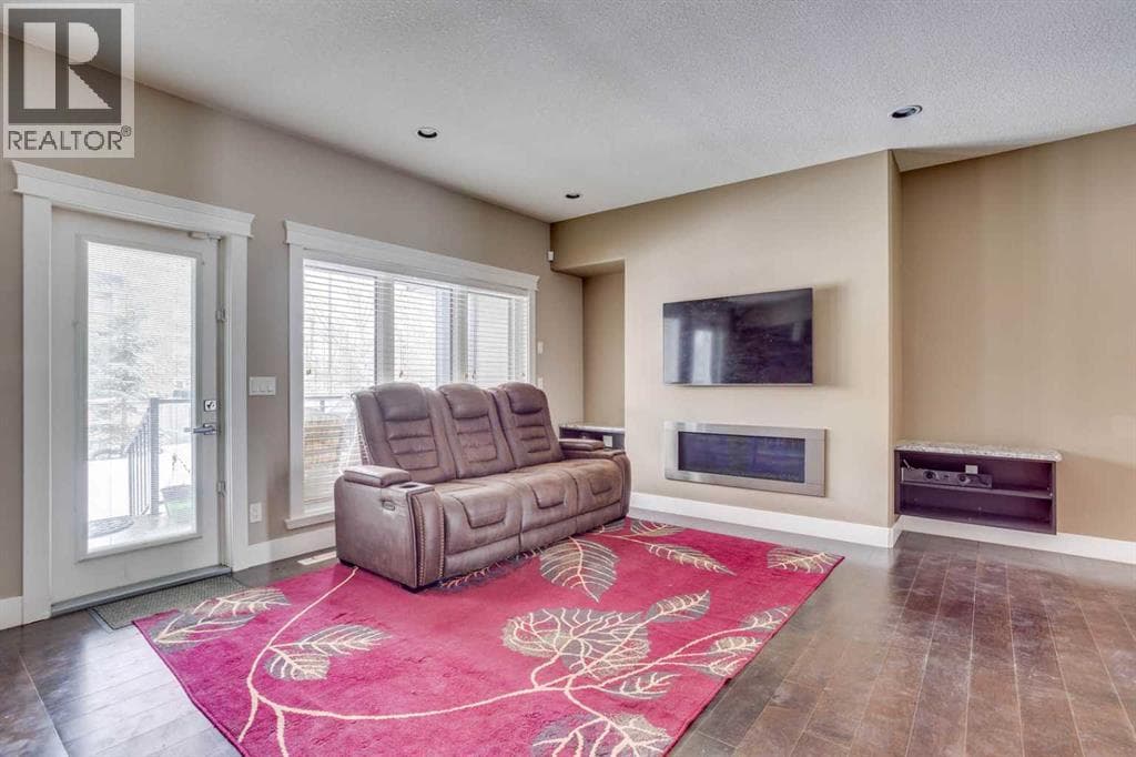 5, 208 Sparrow Hawk Drive photo 5
