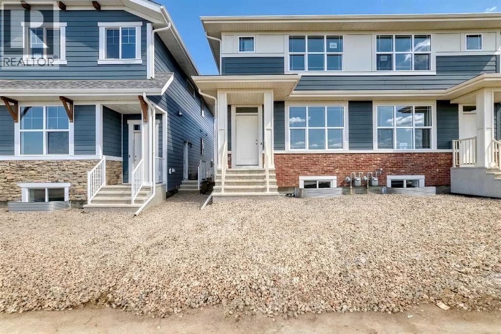 3 bed 3 bath single family at 1328 Mahogany Boulevard SE — $539,900