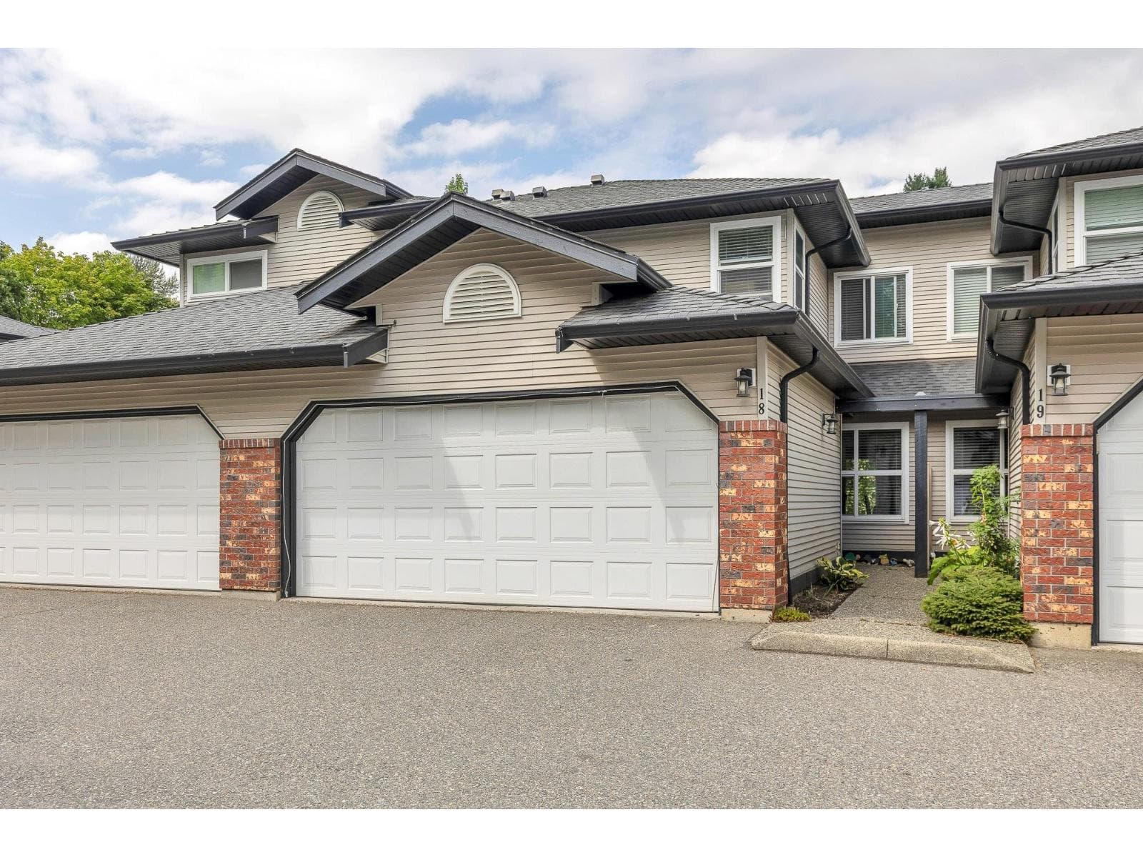 3 bed 3 bath single family at 18 36060 OLD YALE ROAD — $645,000