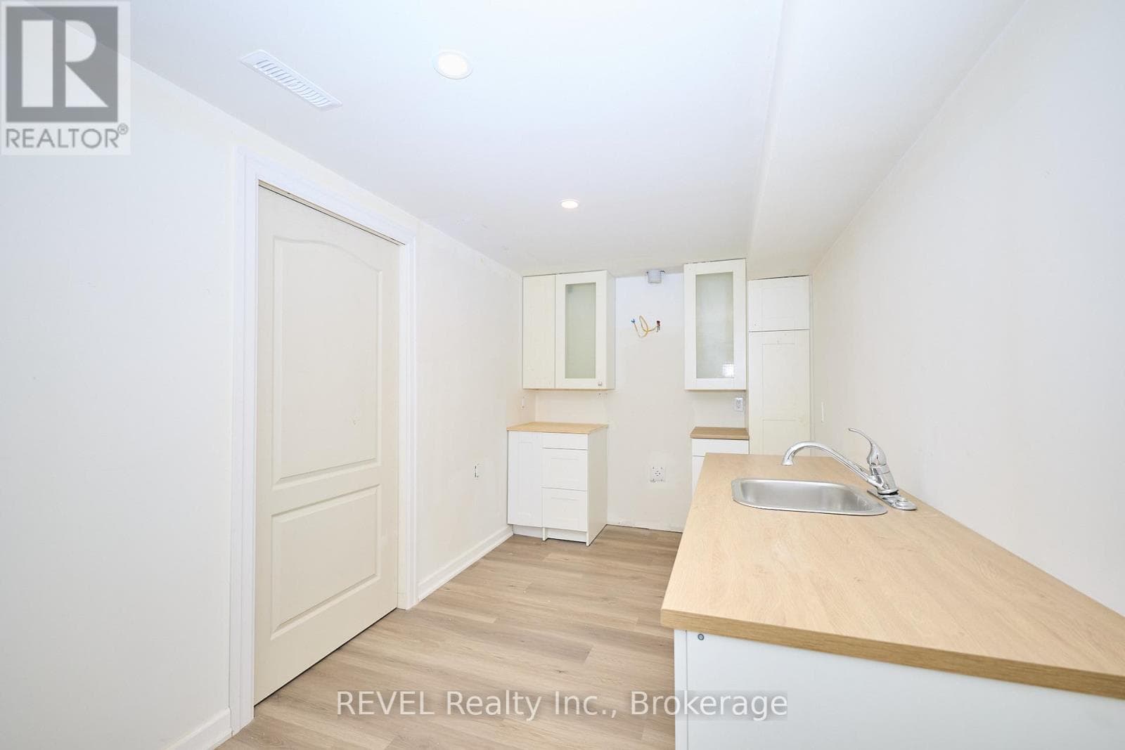104 TULIPTREE ROAD photo 5