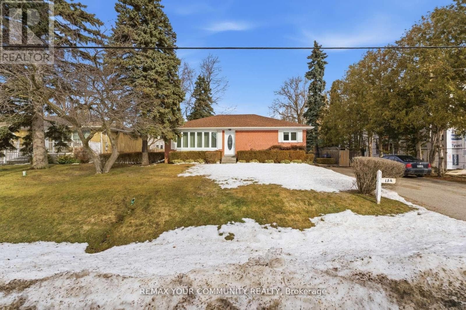 154 HOLLINGSWORTH DRIVE photo 5
