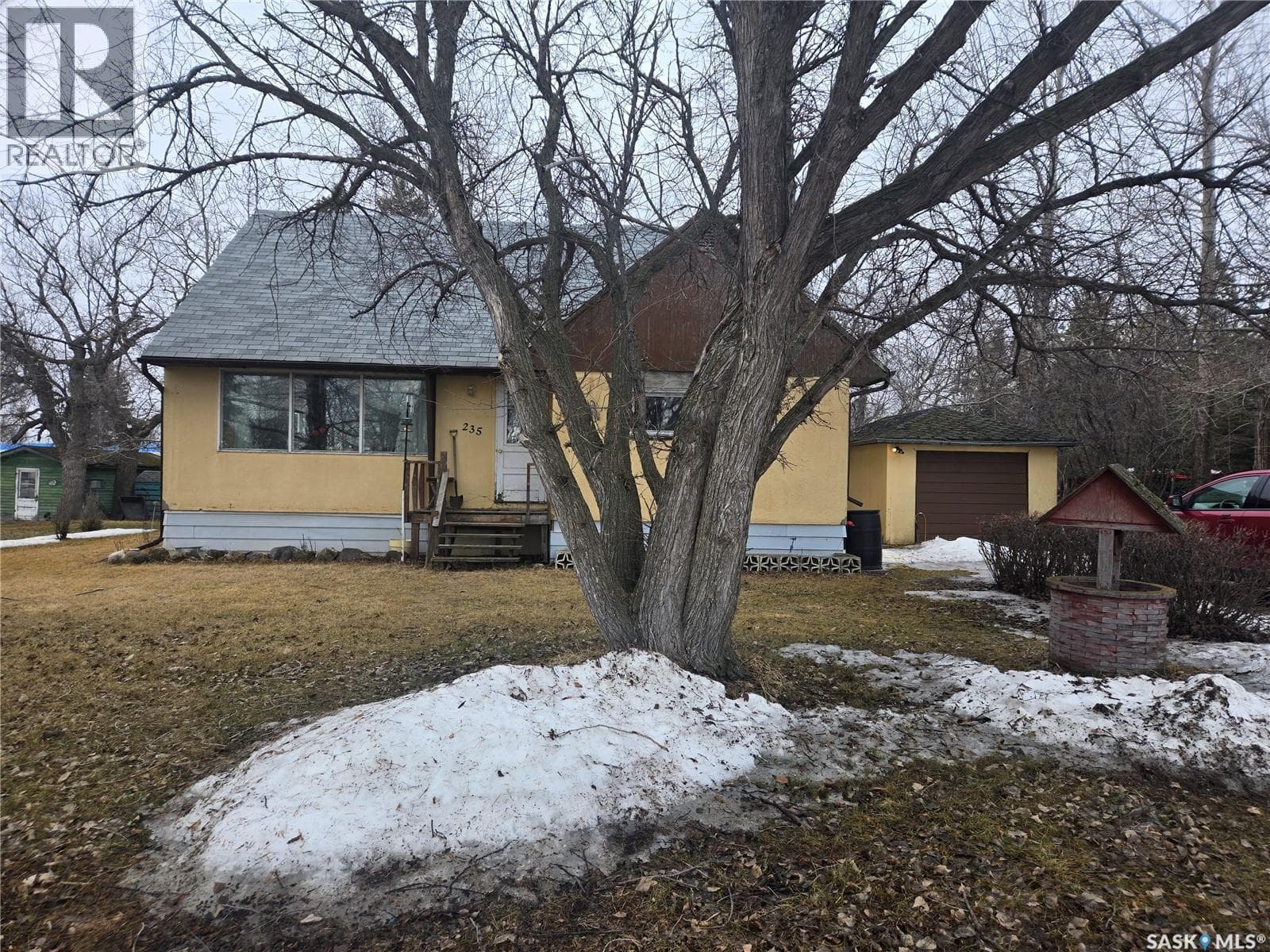 235 Carpenter STREET — photo 2