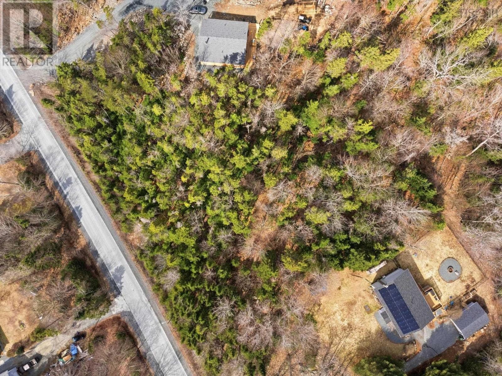 206 Doherty Drive photo 2