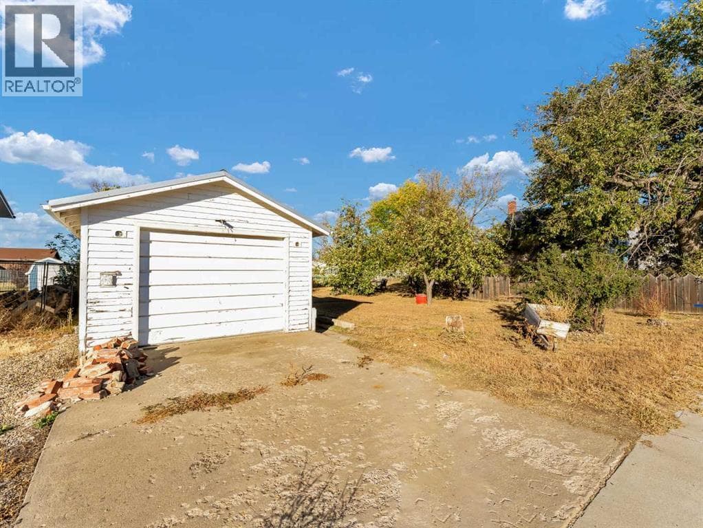 80 Pacific Avenue photo 3