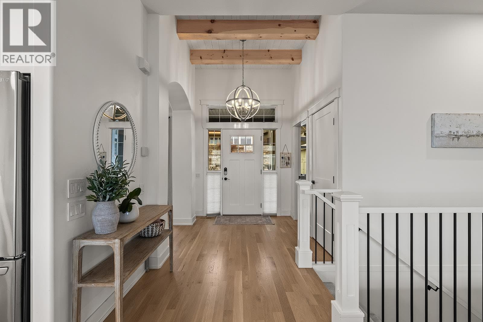 629 Almandine Court photo 2