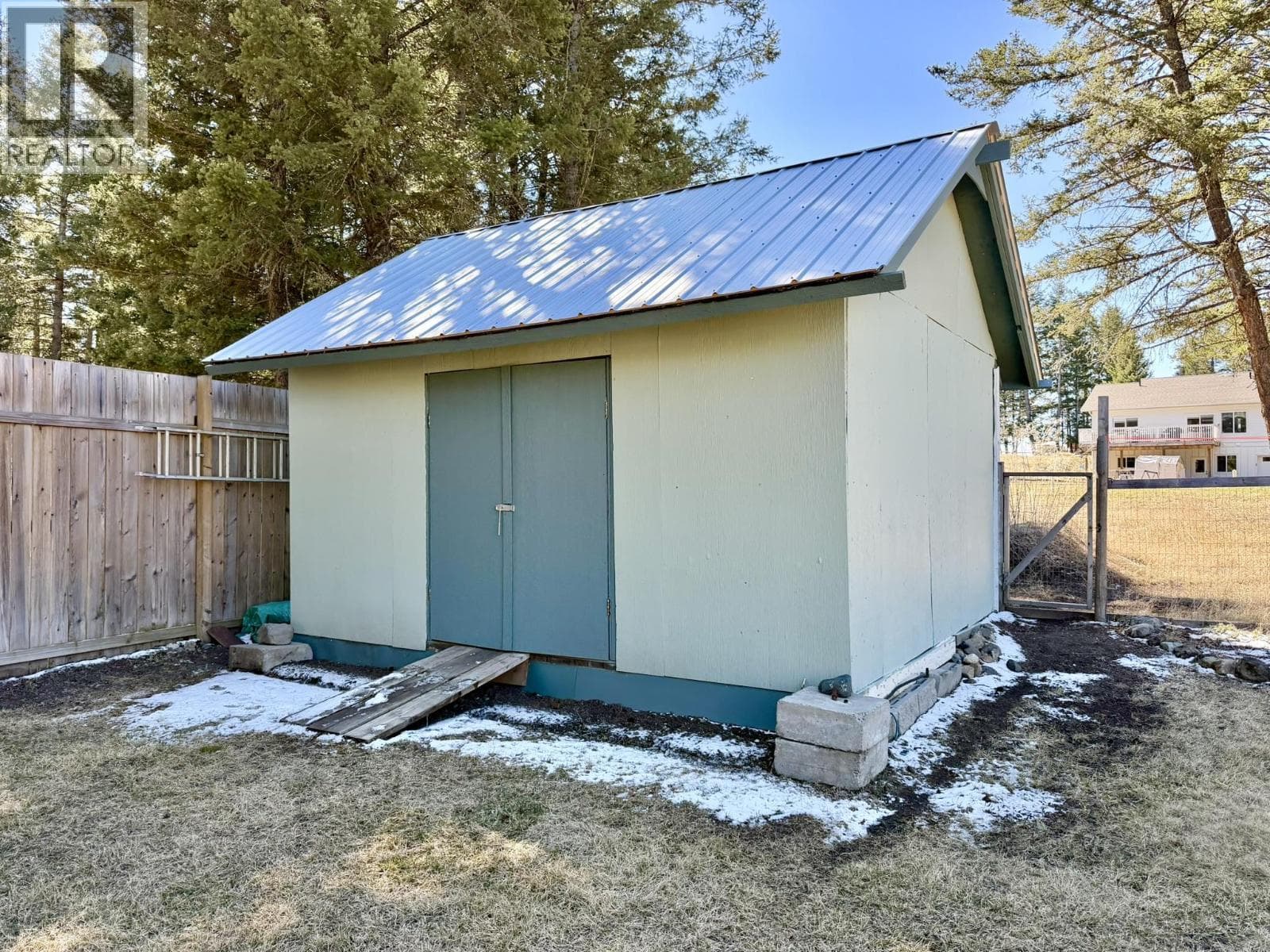 4994 DONSLEEQUA ROAD photo 5