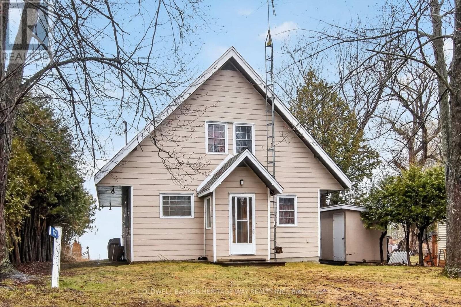 3 bed 2 bath single family at 122 AVENUE 4 AVENUE — $799,900