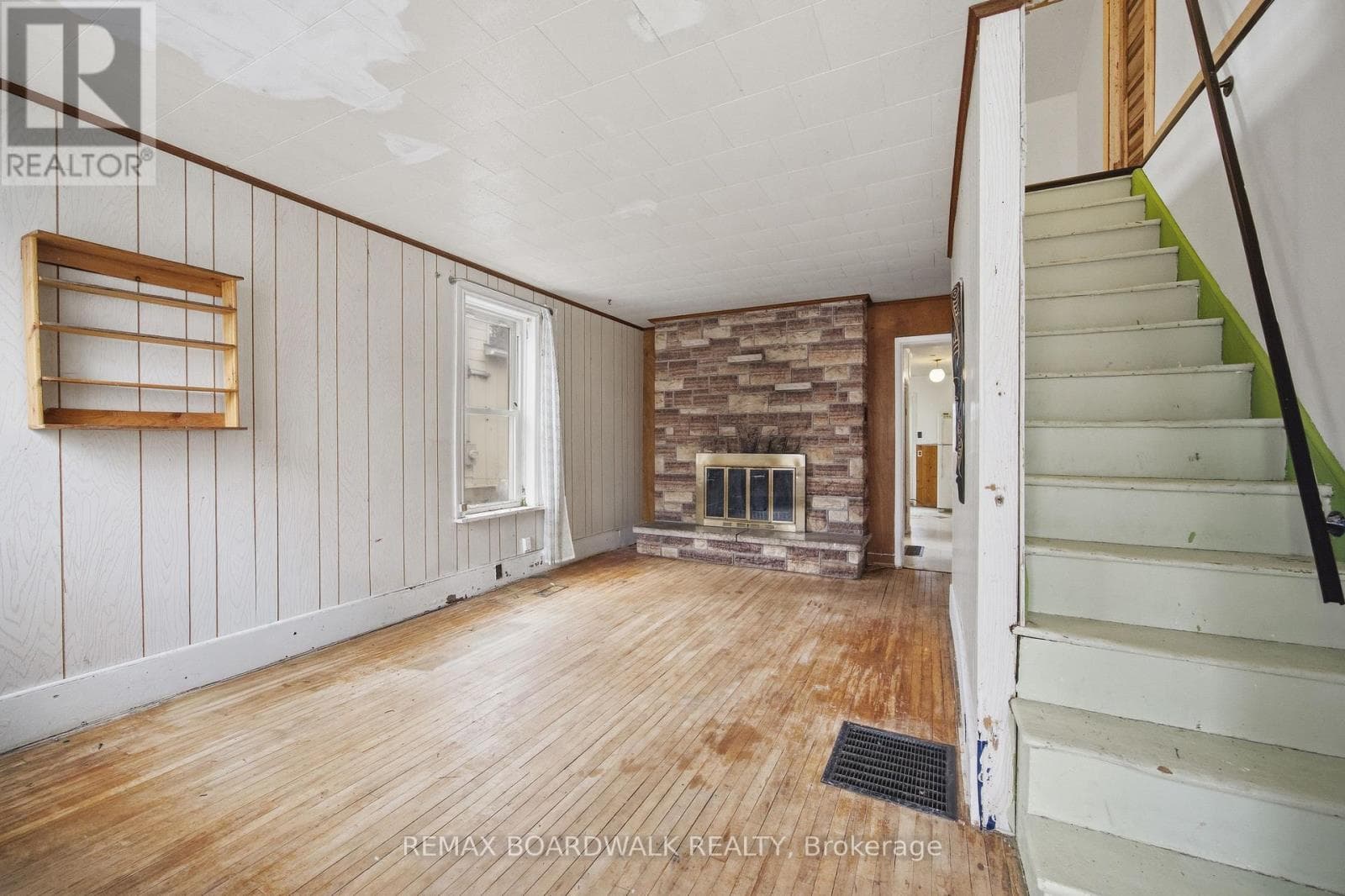 88 CHARLES STREET photo 3