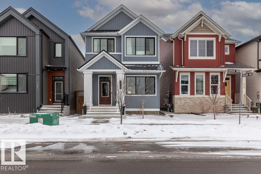 3 bed 3 bath single family at 2926 COUGHLAN GREEN GR SW — $489,000