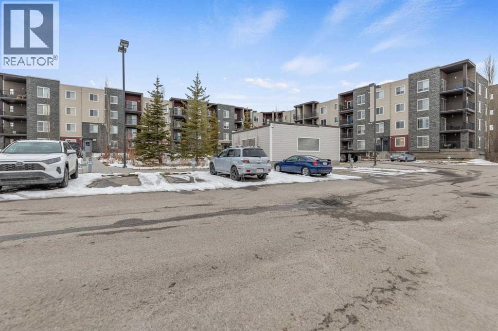 224, 195 Kincora Glen Road NW photo 3