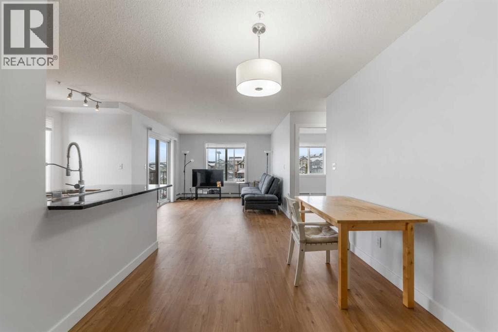 224, 195 Kincora Glen Road NW photo 5