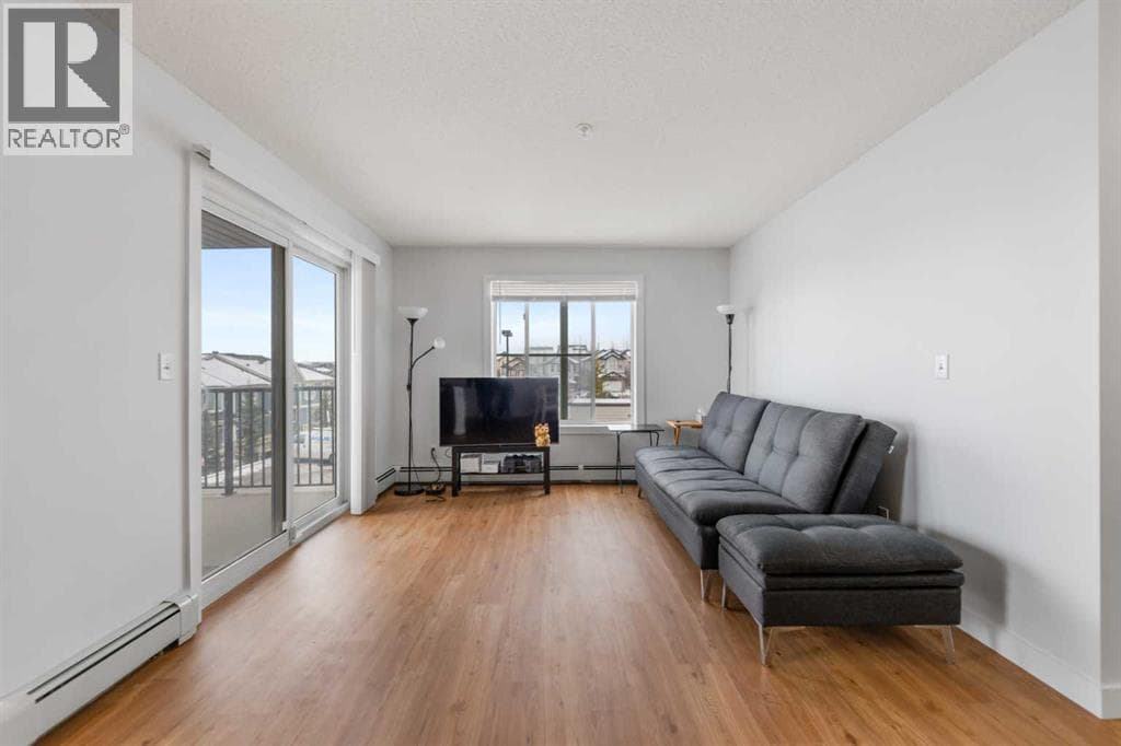 224, 195 Kincora Glen Road NW photo 4