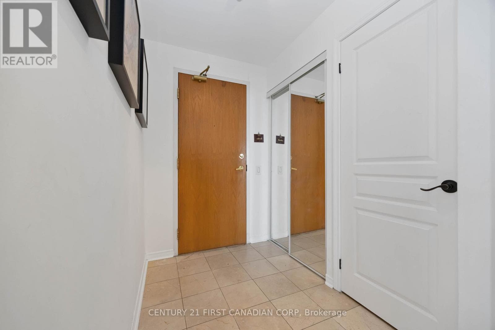 1112 - 9 NORTHERN HTS DRIVE photo 3