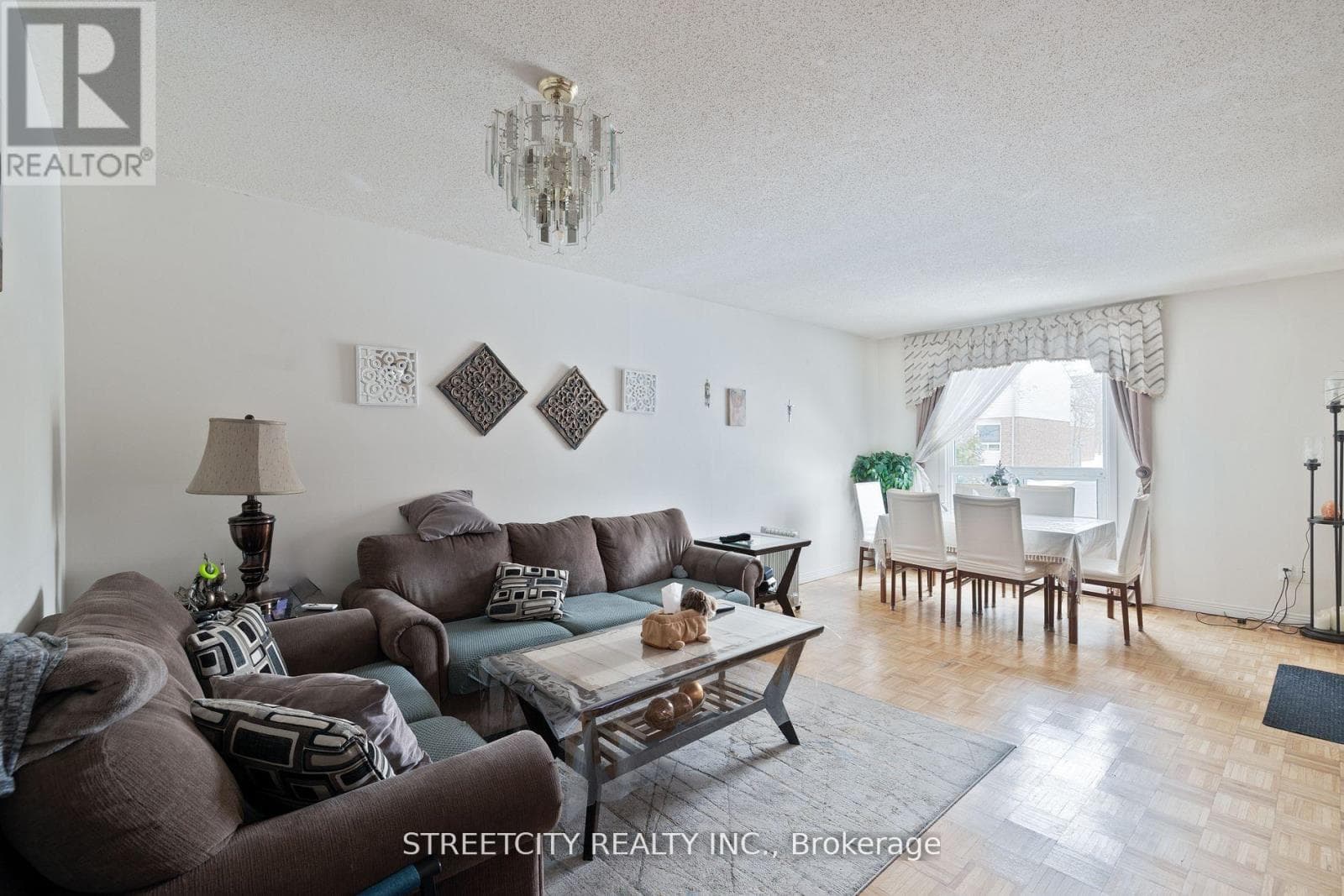 40 - 311 VESTA ROAD photo 5